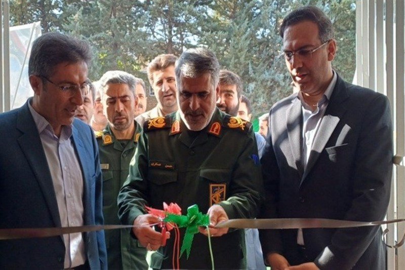 گرامی‌داشت شهدای دانش‌آموز سنندج/پیوند دانش و ایمان در تربیت نسل آینده