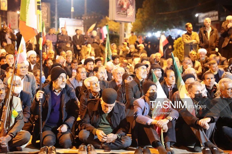 طنین مرگ بر آمریکا در شب 244 مقاومت یاسوج پیچید+تصاویر