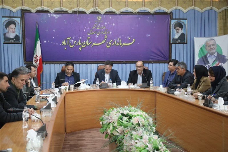 صنایع دستی پارس‌آباد باید از رکود خارج شود