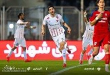 پرسپولیس با تکگل محبی صدرنشین شد/ برتری یک بر صفر مقابل نساجی