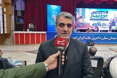 استاندار سمنان: فرهنگ نماز باید از خانه و مدرسه آغاز شود