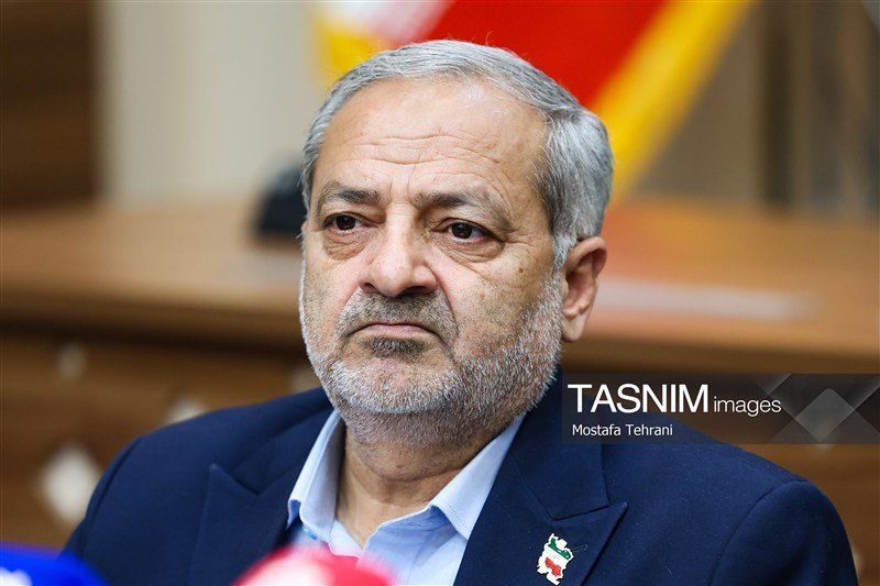 تذکر به کاظمی درباره تبدیل وضعیت معلمان مهرآفرین