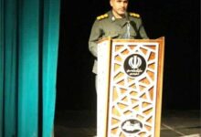 هنرمند بسیجی نسبت به فضای بیرونی و جامعه اش دردمند است