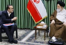 آیت الله علم الهدی: وطنپرستی و خدمت به همنوع در همه پزشکان وجود دارد