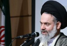 آیت‌الله حسینی بوشهری: مبلغان مشارکت حداکثری در انتخابات را تبلیغ کنند