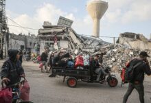 اسرائیل با پخش اعلامیه‌هایی، خان یونس در جنوب غزه را «منطقه جنگی» اعلام کرد