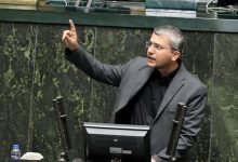 انتقاد شدید نماینده دشتستان از حیف و میل بیتالمال و انتصاب افراد پر مسأله