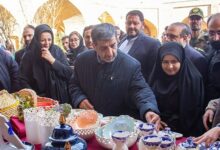 حاشیهنگاری سفر وزیر میراث فرهنگی| وقتی آقای وزیر کارت کشید!