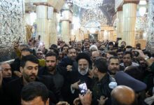 حضور رئیس جمهور در جمع مردم و زائران حرم قم + تصاویر