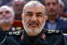 دستور فرمانده کل سپاه مبنی بر اهدای ۱.۵ میلیون بسته یلدایی به خانوادههای نیازمند