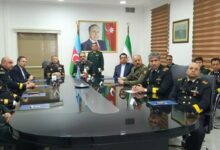 دریادار ایرانی در دیدار با همتای آذربایجانی: افزایش همکاری از اهداف سفر به این کشور است