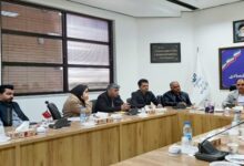 مزه خوشمزه خرما و پسته کرمان زیر دندان هندی‌ها