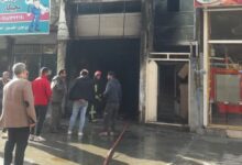 نجات ۴ نفر از میان شعلههای آتش و دود در کرمانشاه