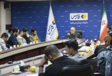 نشست دانشجویان در خبرگزاری فارس با فرمانده ناوگروه۸۶ ارتش و مدیر مسوول روزنامه کیهان