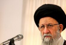آیت الله نورمفیدی: دشمن به دنبال جداکردن مردم از حاج قاسم است