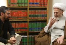 آیتالله سبحانی: خود را سرباز معمم حوزه کتابخانه و کتابخوانی میدانم