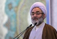 امام جمعه رشت: حضور ناوشکن البرز در دریای سرخ نشان از معادلهسازی ایران دارد