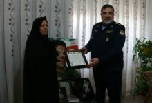 امیر واحدی با خانواده شهیدان صادقی مهر و یعقوبی دیدار کرد