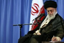 تسلیت رهبر انقلاب در پی درگذشت برادر حسین شریعتمداری
