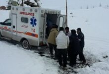 جدال ۲۴ ساعته با برف و کولاک برای نجات جان مادر۳۹ ساله باردار در هوراند