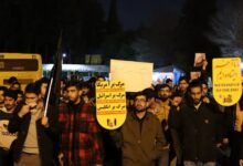 مردم و دانشجویان در محکومیت اقدام تروریستی کرمان تجمع کردند