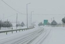 رانندگان برای تردد جادههای کوهستانی زنجیر چرخ داشته باشند