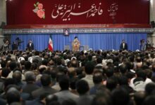 فیلم| روایتی از دیدار چهل ساله مداحان با آیتالله خامنهای