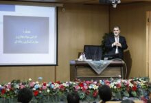 نصراللهی: مسئولان کم و به موقع حرف بزنند