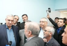 وزیر بهداشت: کمبود دارویی نسبت به سال گذشته بسیار کمتر شده است