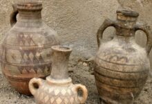 کشف ۶۵۰ قلم اشیای تاریخی از قاچاقچیان در آذربایجان‌غربی