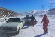 کولاک در گردنه الماس خلخال و امدادرسانی به ۷۰ خودروی گرفتار+ فیلم