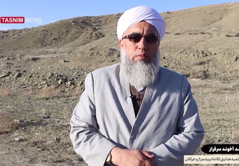آخوند سرفراز: اهل سنت ‌‌باشکوه‌تر از همیشه در انتخابات ‌شرکت خواهند کرد/ دست ‌از ‌انقلاب ‌بر‌نمی‌داریم + فیلم