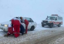 امدادرسانی به ۳۷۳ نفر گرفتار در جاده‌های برفی لرستان‌