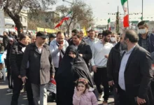 مردم برای حل مشکلات در انتخابات به صحنه بیایند