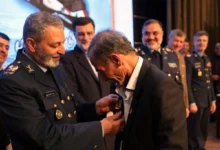 چه کسانی نشان فداکاری اعطایی رهبر انقلاب را دریافت کردند؟