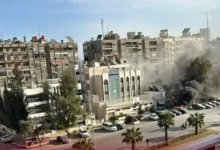 خبر شهادت سردار ایزدی تکذیب شد