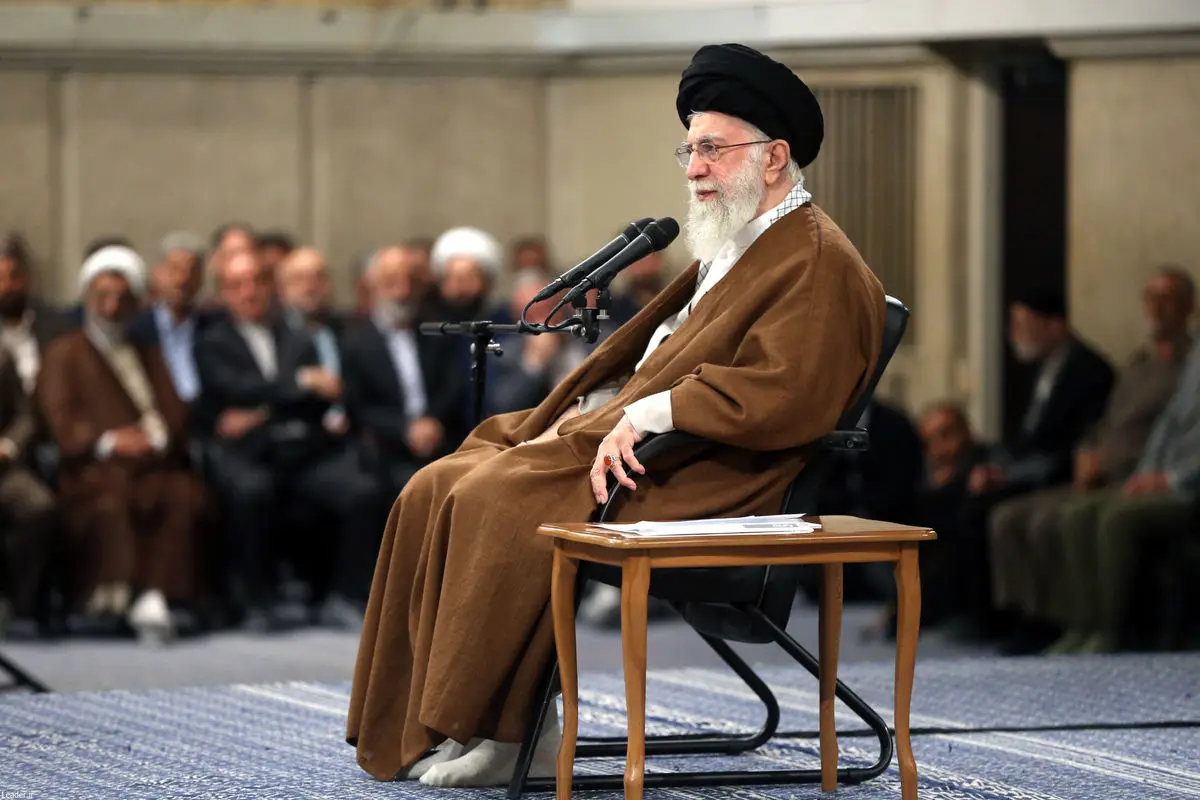 جوانان باید منطق شعار «مرگ بر آمریکا» و «مرگ بر رژیم صهیونیستی» را بدانند