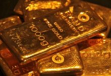 طلای جهانی رکورد زد و از ۳۲۰۰ دلار فراتر رفت