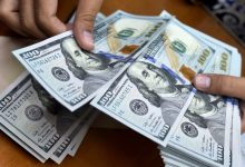 سقوط ۷۰۰۰ تومانی دلار با افزایش عرضه در بازار