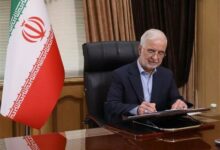 مومنی: مجاهدتهای پاسداران ایران و اسلام را فراموش نمیکنیم