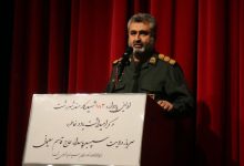 کارمندان باید شریک راه شهید سلیمانی در عمل باشند