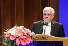 عارف: هدایت سرمایههای خرد به تولید در اولویت قرار دارد