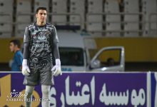 محمدرضا اخباری از سپاهان جدا شد؛ بازگشت به گل‌گهر سیرجان