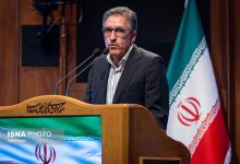 رئیس کمیسیون صنایع مجلس: دولت موانع داخلی تولیدکنندگان را کاهش دهد