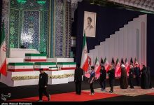 ادای احترام مهمانان و مسئولان خارجی به پیکر شهید حضرت امام خامنه ای