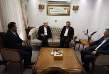 دیدار عارف با معاونان اول دولتهای گذشته به مناسبت هفته دولت
