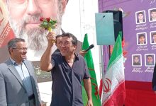 حضور خداداد عزیزی در مدرسه؛ نمادین یا دهن‌کجی به نهادهای نظارتی؟