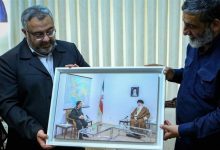 دیدار اعضای دفتر حفظ و نشر آثار رهبر شهید با خانواده شهید تنگسیری