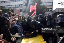 باتوم پلیس بر سر دانشآموزان/ یادداشت زارعی خطاب به سفیر فرانسه