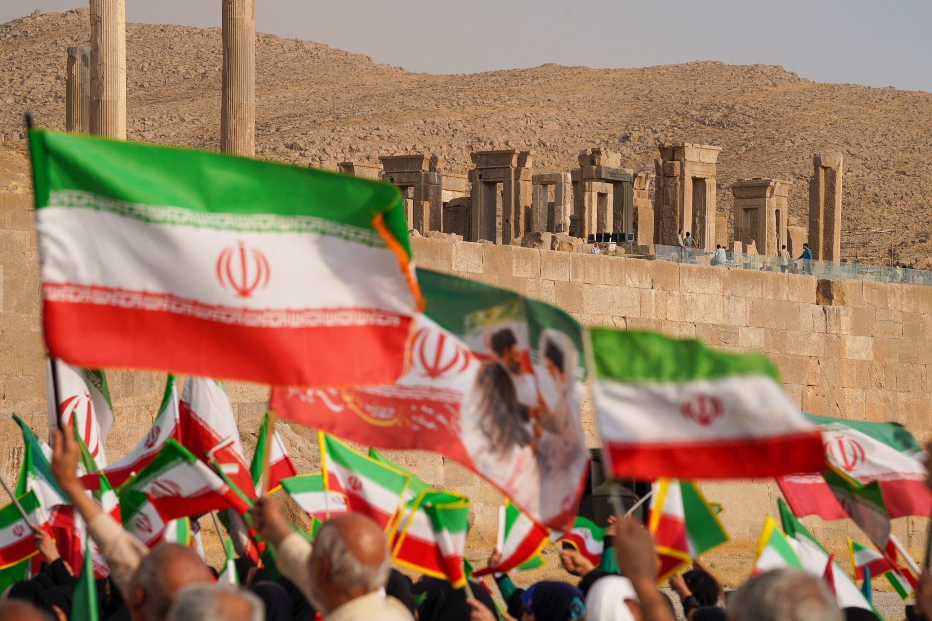 طنین ریشهها در پایتخت سنگ و خورشید؛ پاسخ سترگ پارس به جعل تاریخ